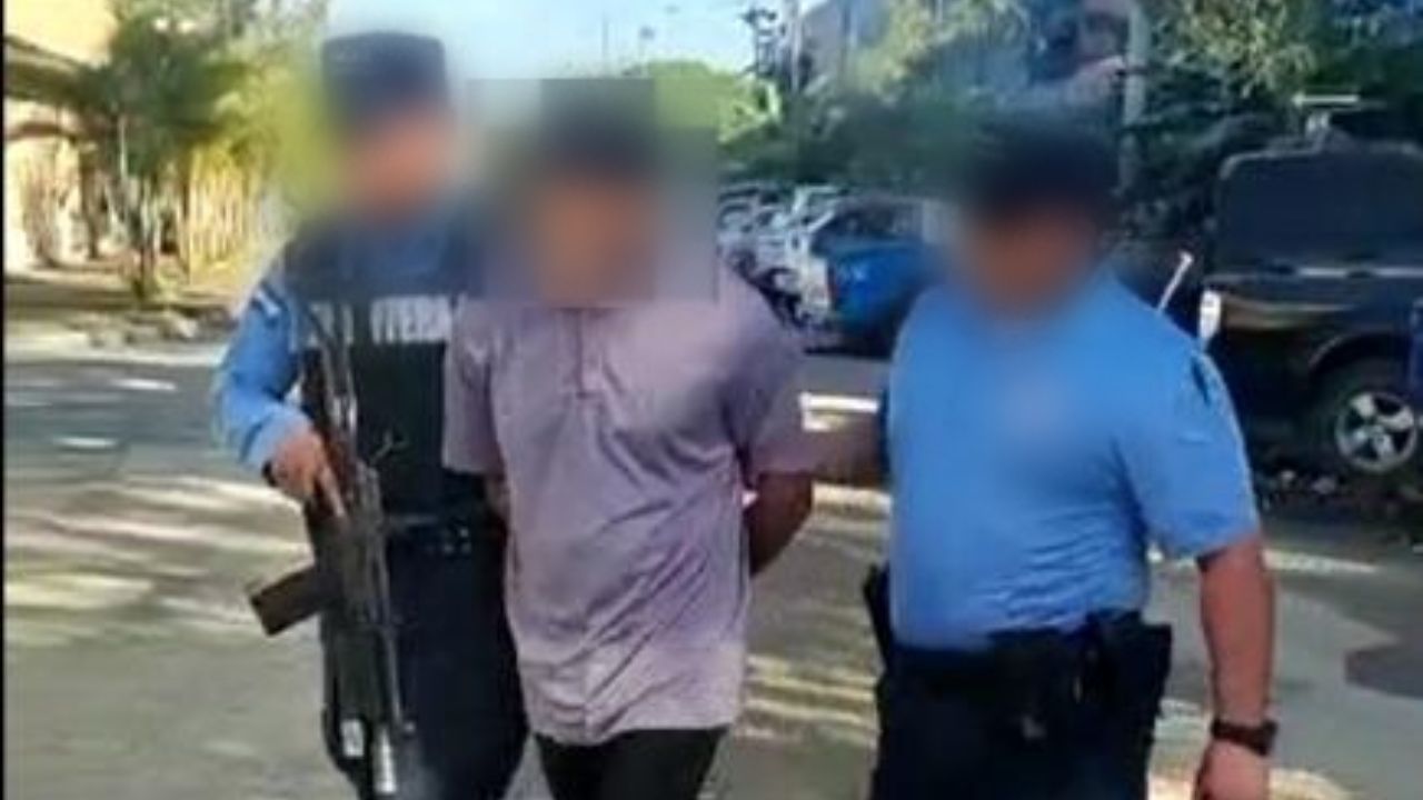 ¿El 'Usurpador'? Detienen en Omoa a un sujeto por presuntamente hacerse pasar por otro