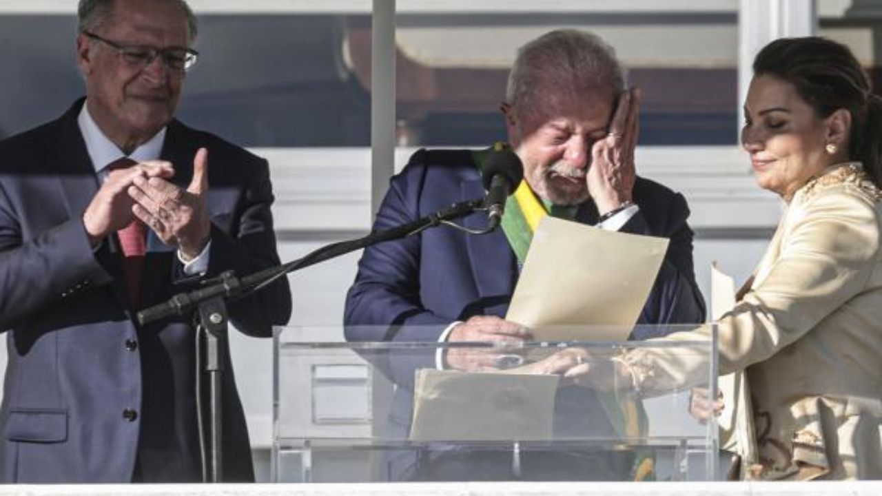 Lula se emocionó hasta las lágrimas al hablar de la desigualdad en Brasil