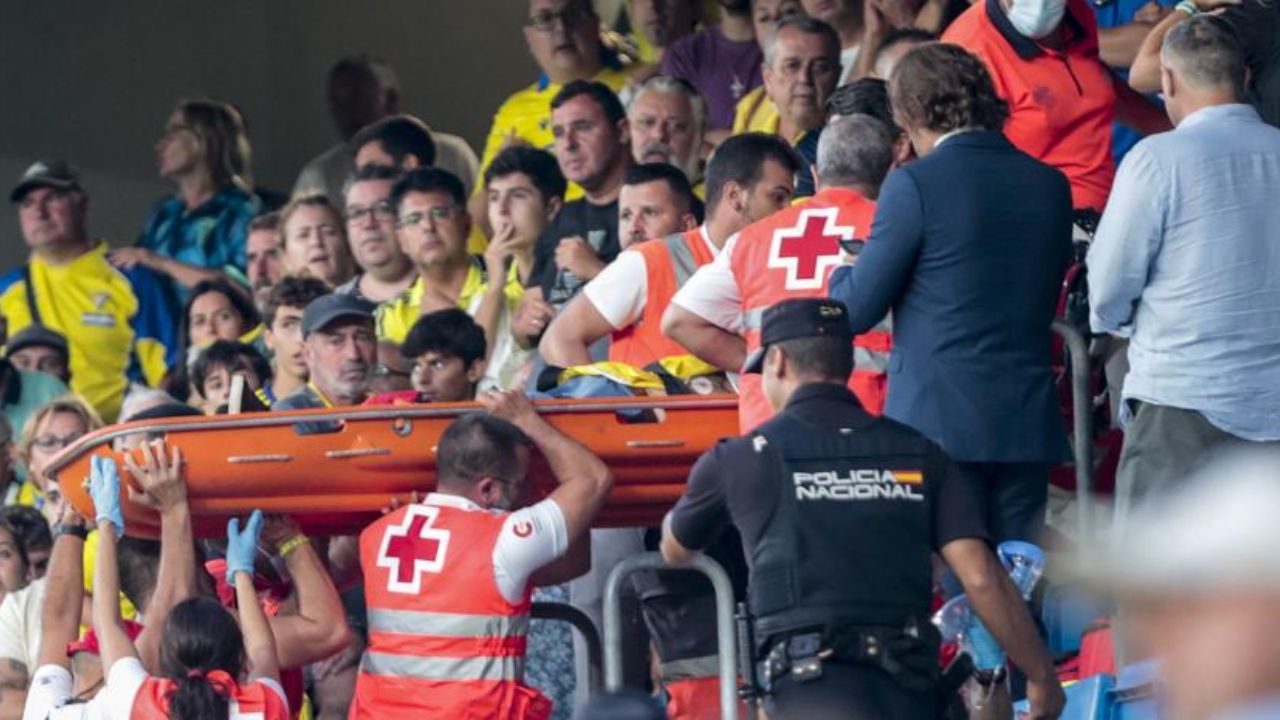 Muere aficionado que sufrió un paro cardíaco, previo al partido entre Valencia y Cadiz