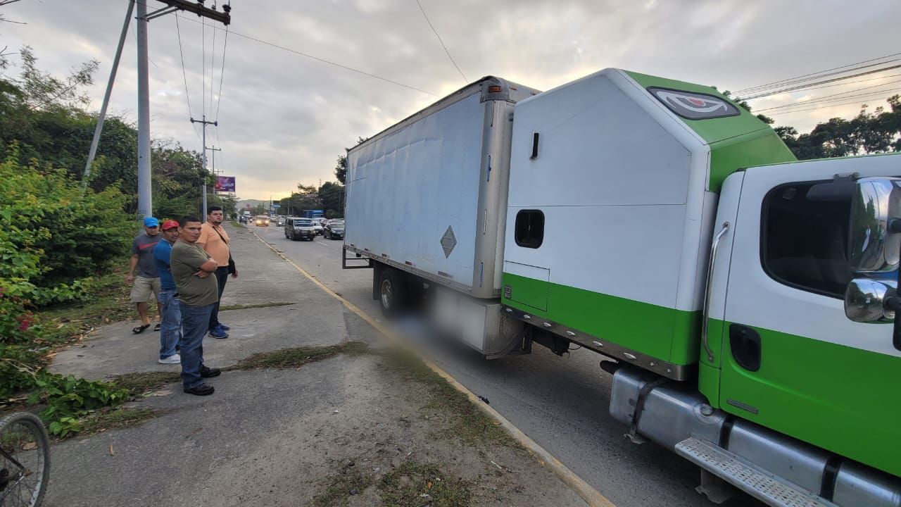 Bebé de 6 meses muere atropellada en SPS; su madre la llevaba en brazos