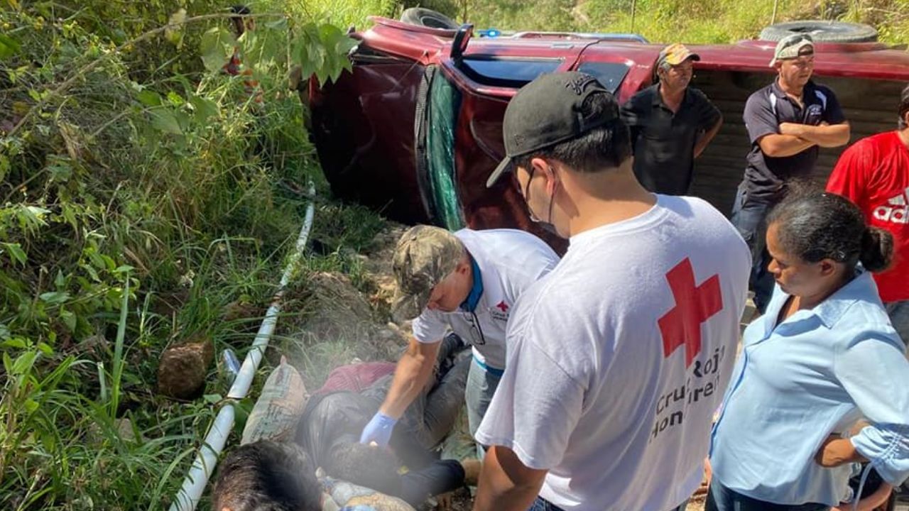 Un joven muerto, deja accidente de tránsito en Santa Bárbara