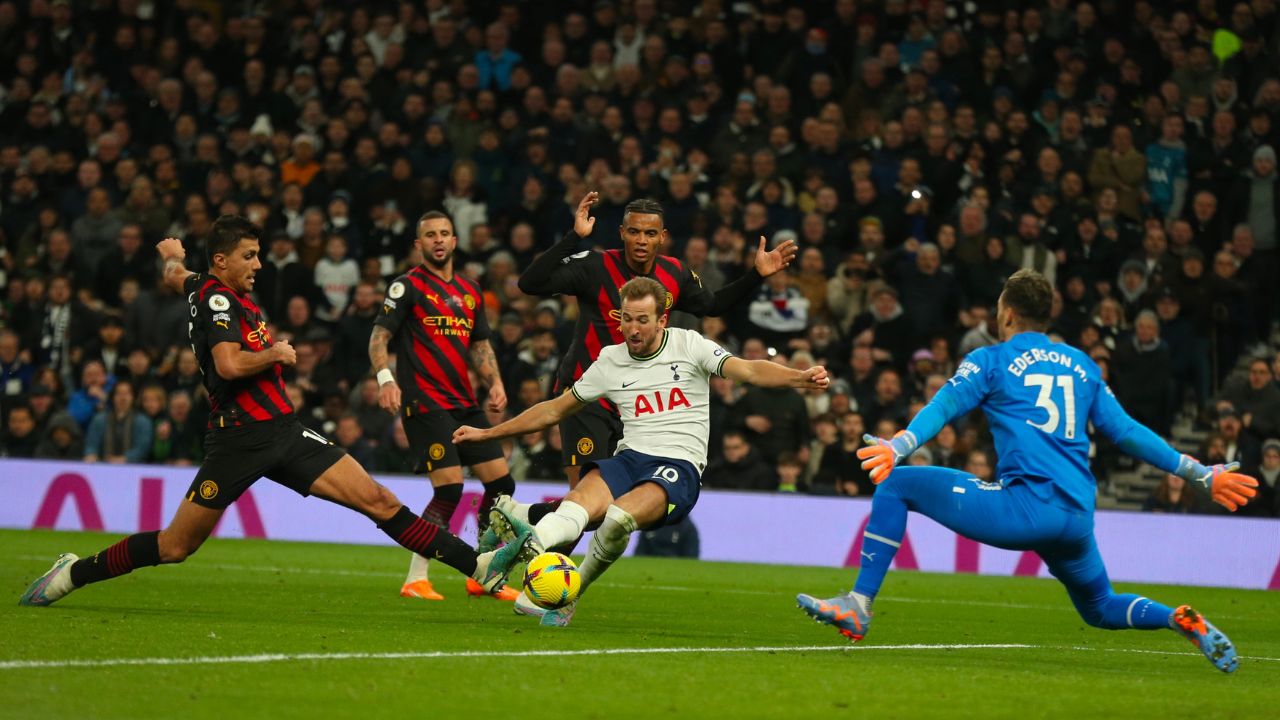 Imagen de Harry Kane le da el triunfo al Tottenham y aleja al Manchester City del liderato en la Premier