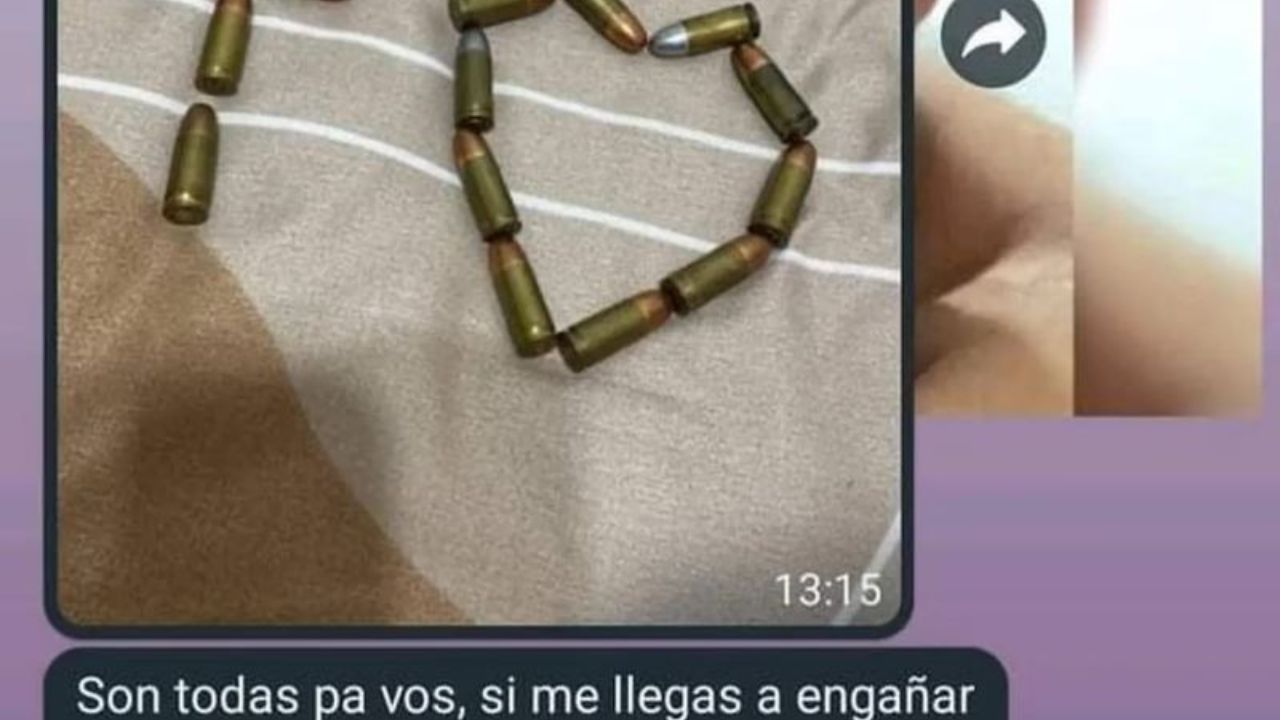 'Las balas son para vos si me llegás a engañar', la amenaza cumplida de policía al ver a su ex con otro