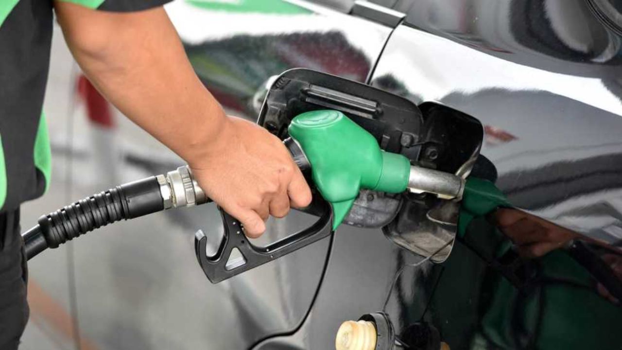 Rebajas de más de L4 al keroseno y casi L3 al diésel desde el lunes 27 de febrero