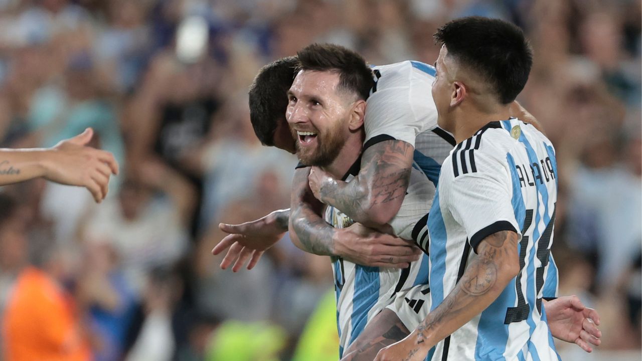 Argentina estrena su corona de campeón mundial con triunfo sobre Panamá