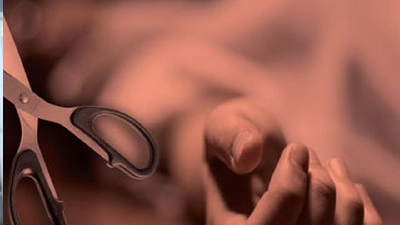 'Hijo de put*, yo te amaba': atacó a su novio a tijerazos tras comprobar infidelidad