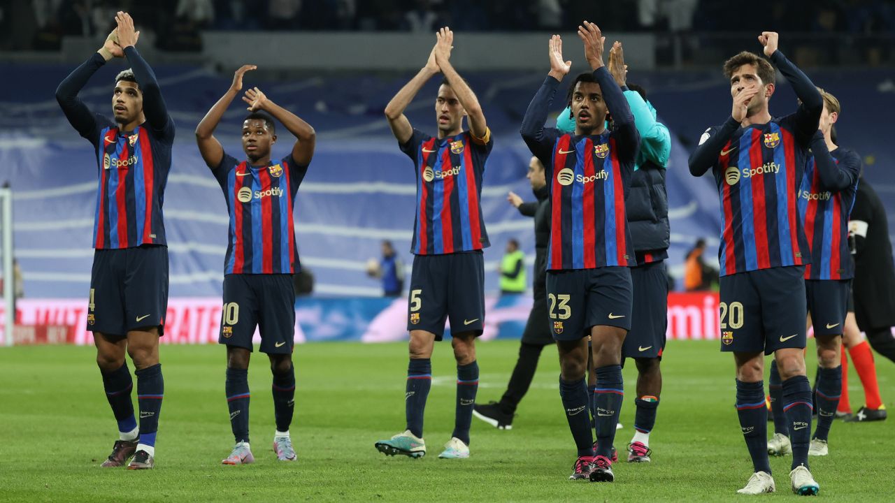 Barcelona pega primero, derrota a Real Madrid en semis de Copa del Rey