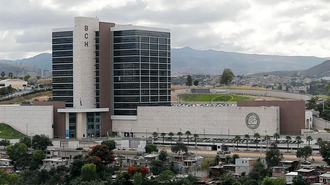 Economista Liliana Castillo pide al BCH agilizar publicación del Programa Monetario