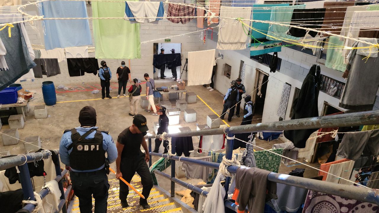 Vídeo muestra lo hallado en 'El Pozo' en Ilama durante 'operación Refundación'