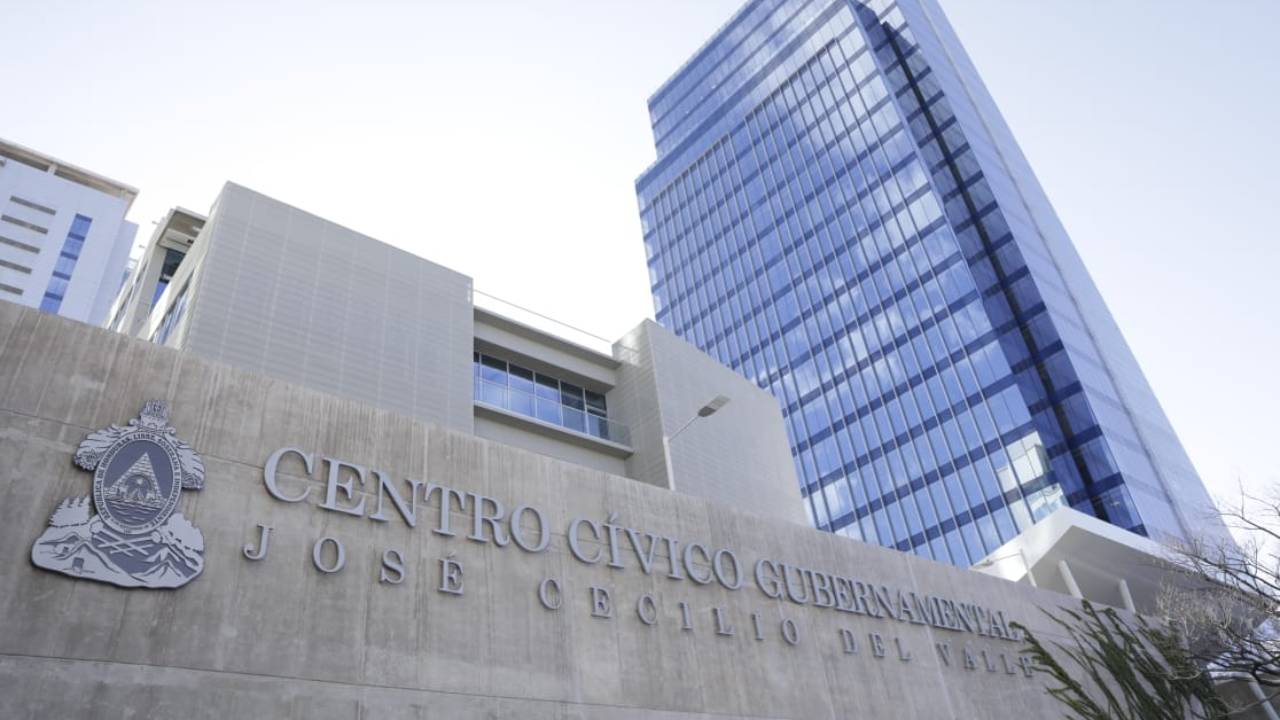 Editorial HRN: Burocracia que devora los pobres recursos públicos