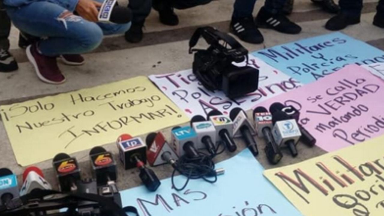 'Seguimos sufriendo campañas de odio': periodistas hondureños, en el Día de la Libertad de Prensa