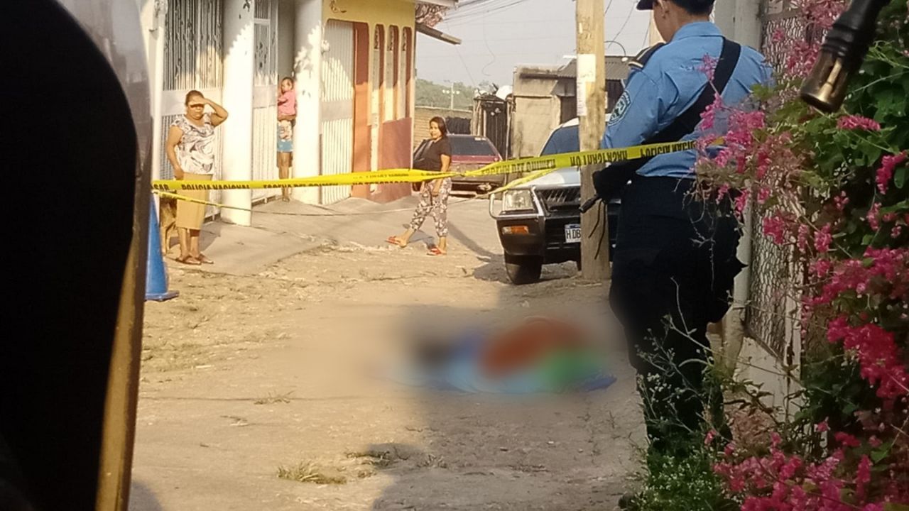 ¿Se cayó? Investigan misteriosa muerte de anciano hondureño en la capital