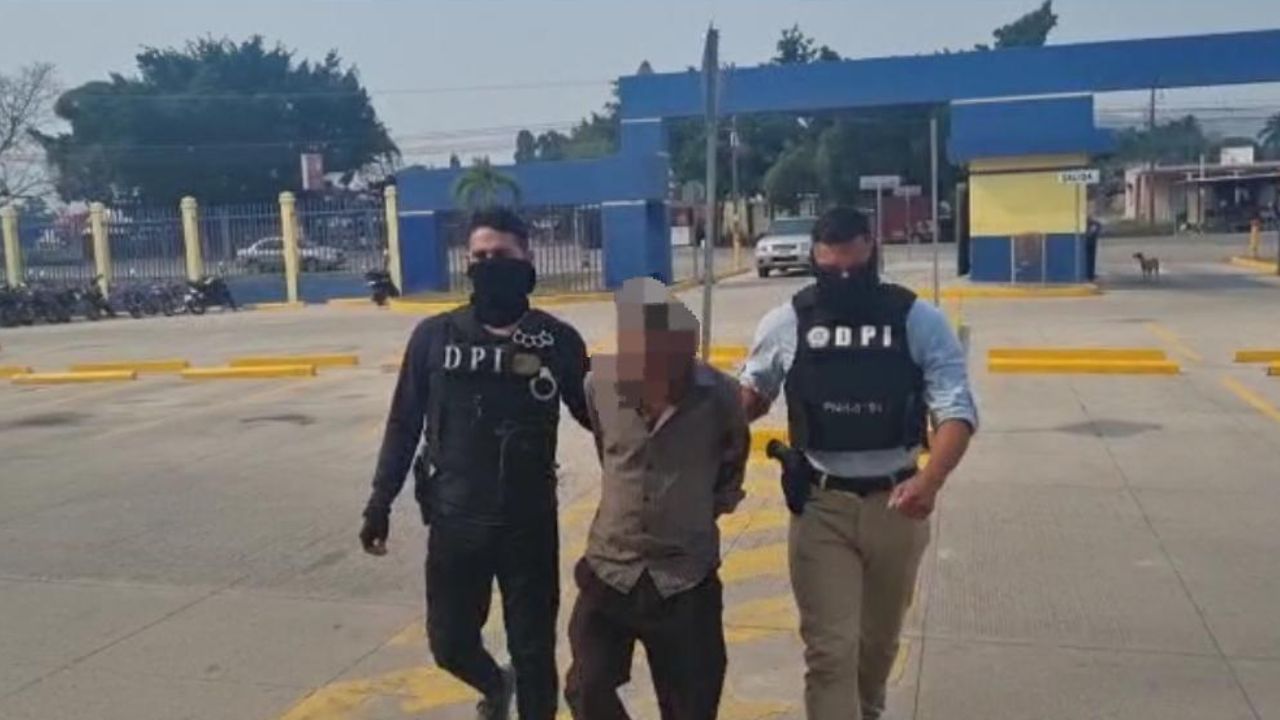 Hondureño golpeó a su propia madre de 90 años y fue arrestado en Comayagua
