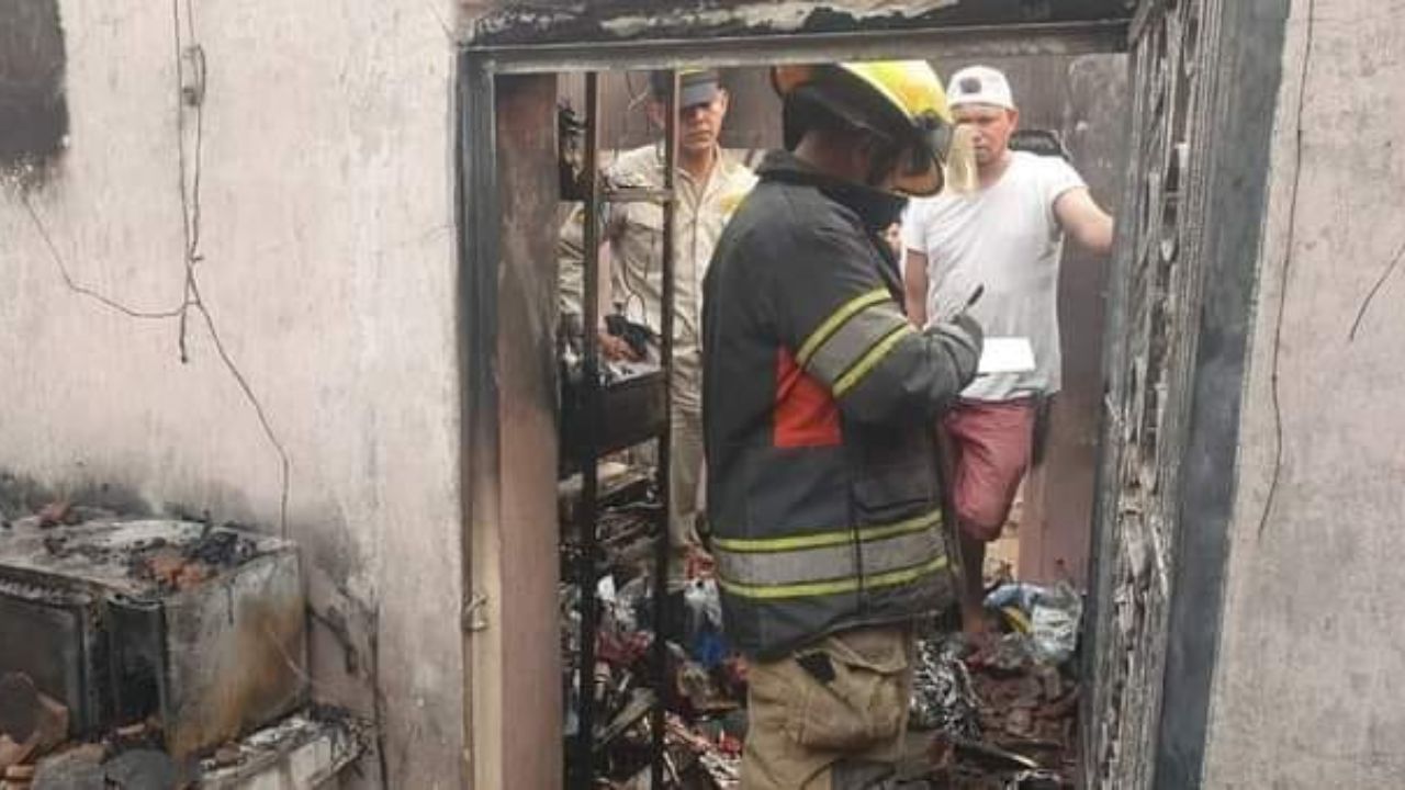 Mujer muere carbonizada en incendio en El Triunfo, Choluteca