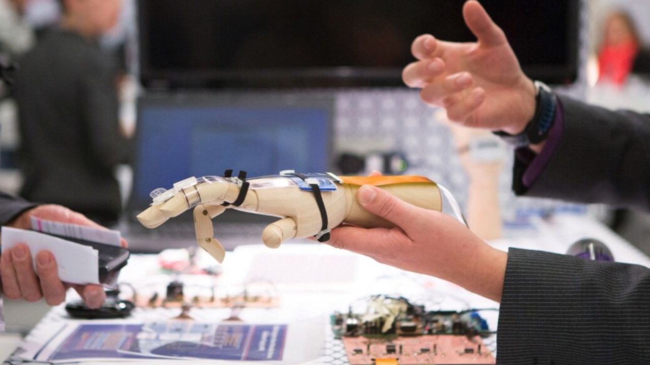 Unión Europea y Google buscan normas voluntarias sobre Inteligencia Artificial