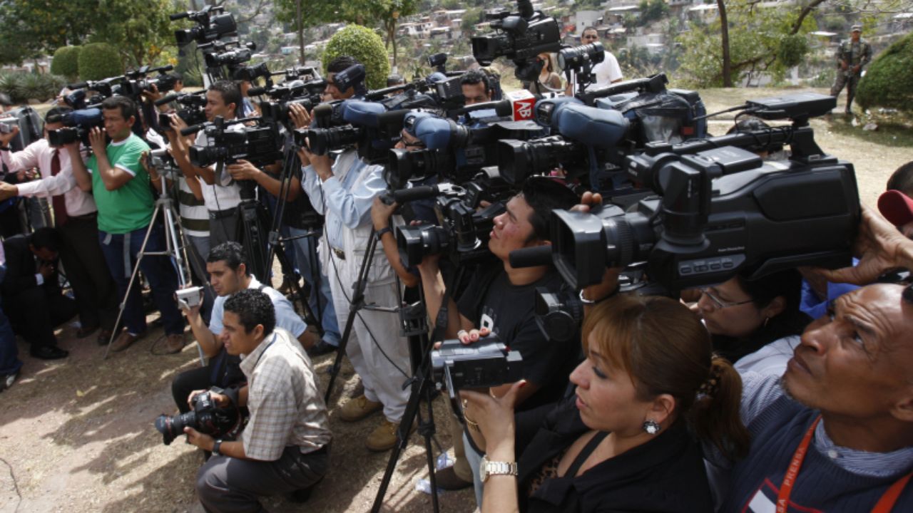 Libertad de prensa en América Latina no ha sido fácil; gobiernos 'desmantelan lo que encuentran'
