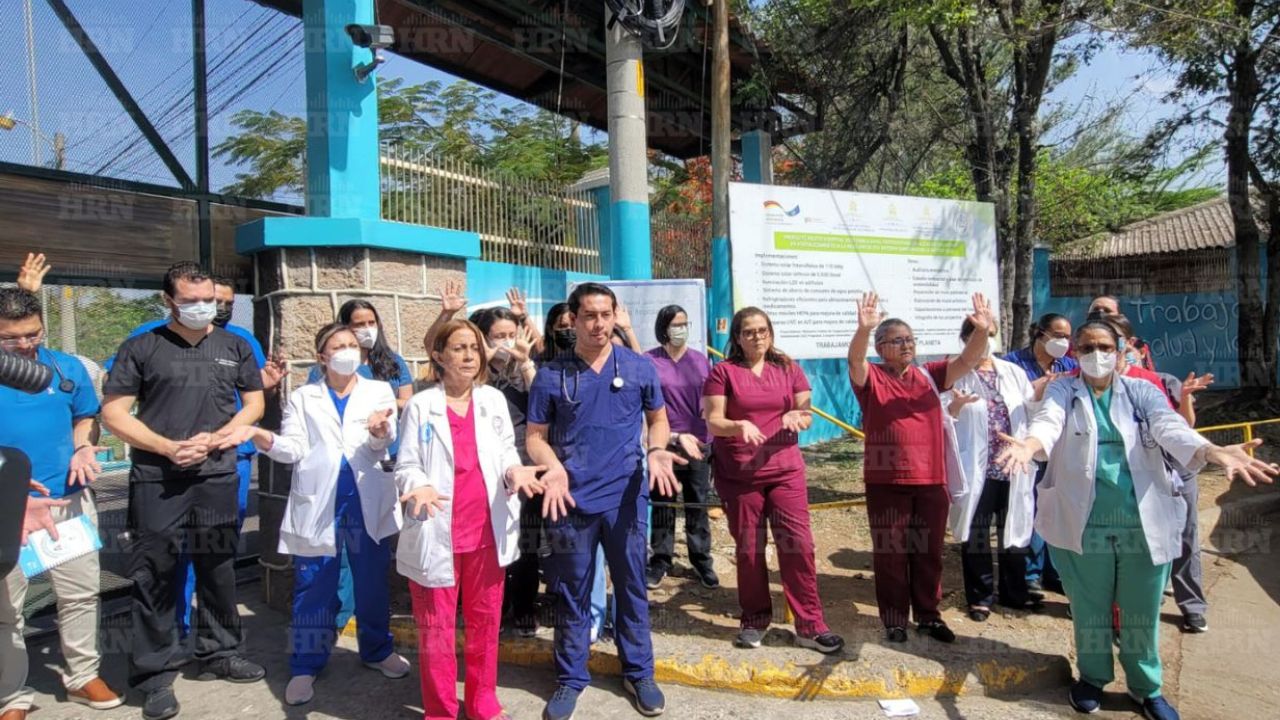 Crisis hospitalaria: no hay jeringas, guantes, medicamentos, insumos ni equipo médico