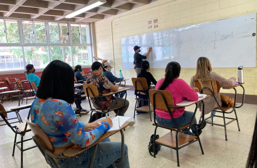 Docentes de la UNAH también han reportado intentos de asaltos dentro de las aulas de clases. Foto: Presencia Universitaria