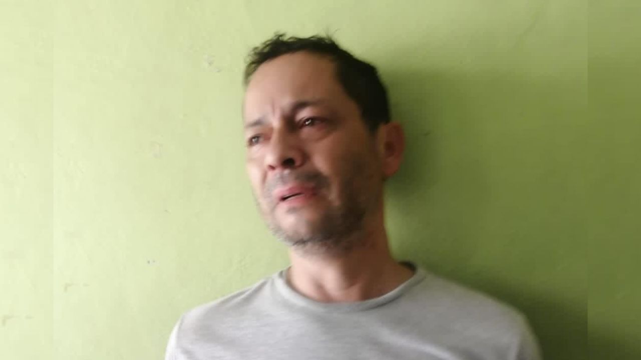 Detienen a abogado acusado de golpear brutalmente a su pareja en Copán