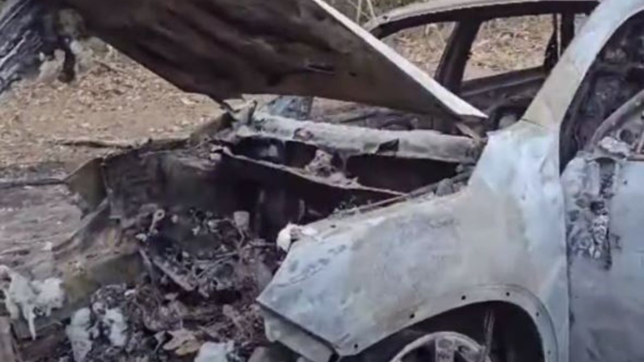 ¡Vehículo en llamas! Pastora hondureña estuvo a punto de morir calcinada