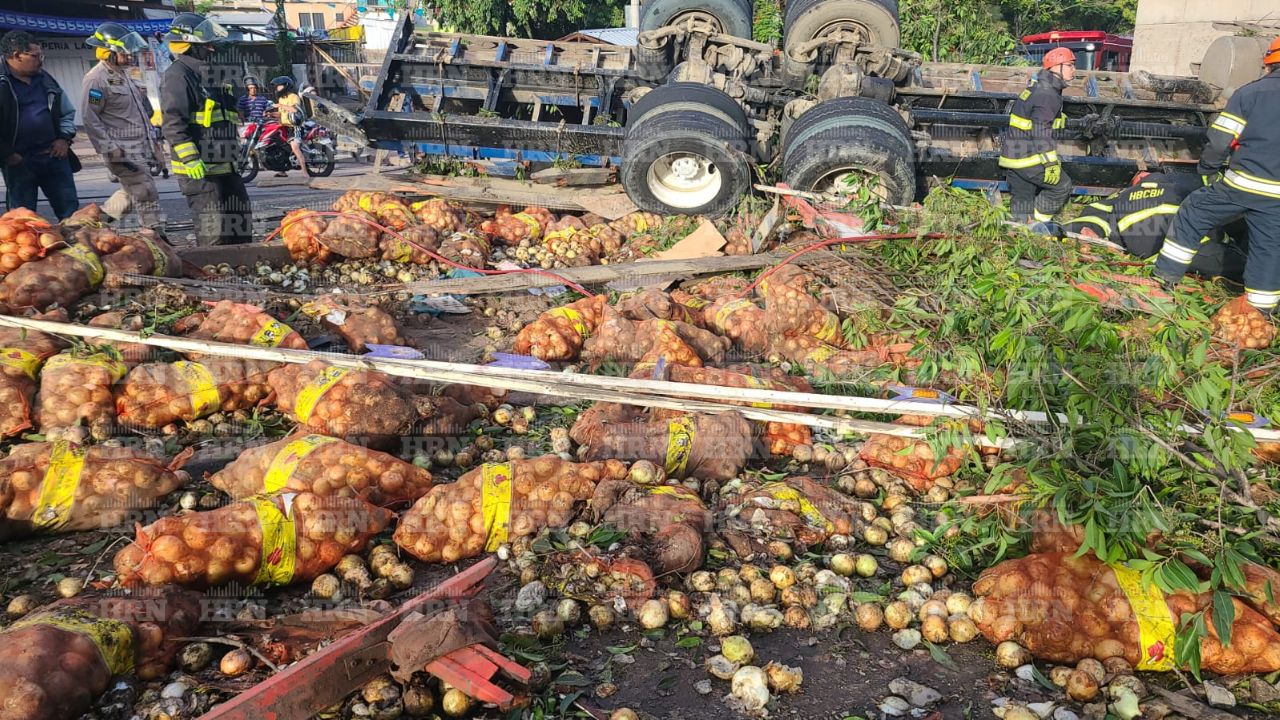 Imagen de Muere conductor de rastra en accidente de tránsito al oriente de Tegucigalpa