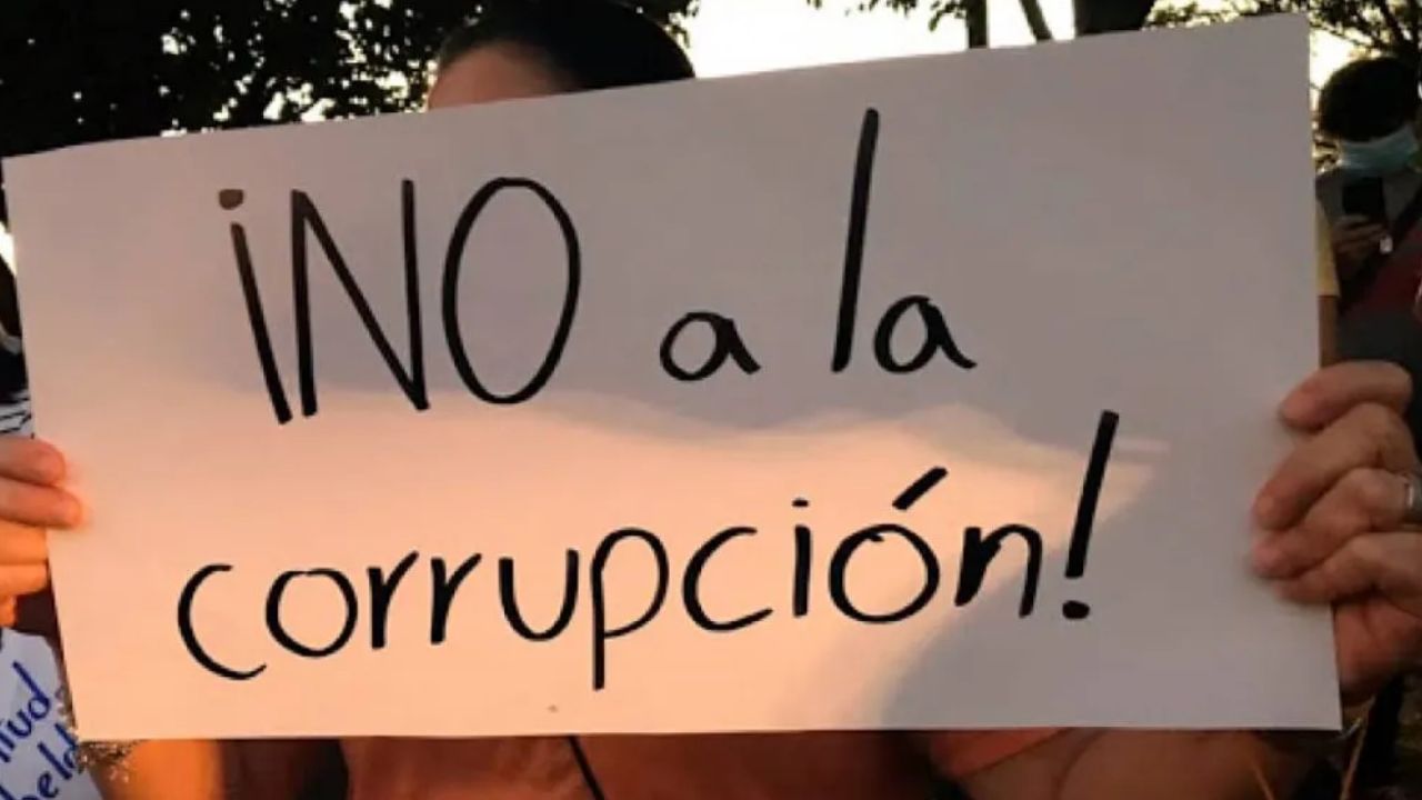 Honduras está lejos de combatir la corrupción, coinciden expertos
