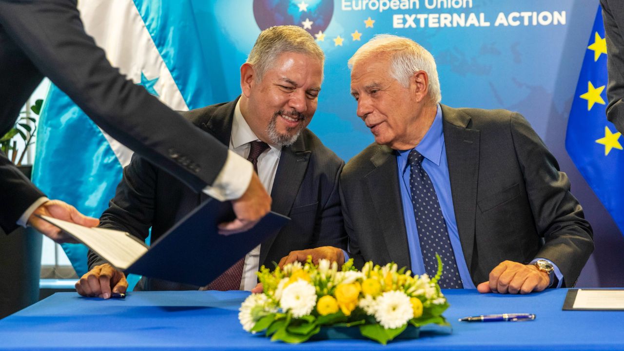 La UE y Honduras firman acuerdo para profundizar relaciones bilaterales en temas ambientales