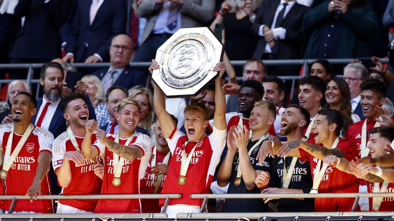 Arsenal gana su título 17 de la Comunity Shield al derrotar en penales a Manchester City