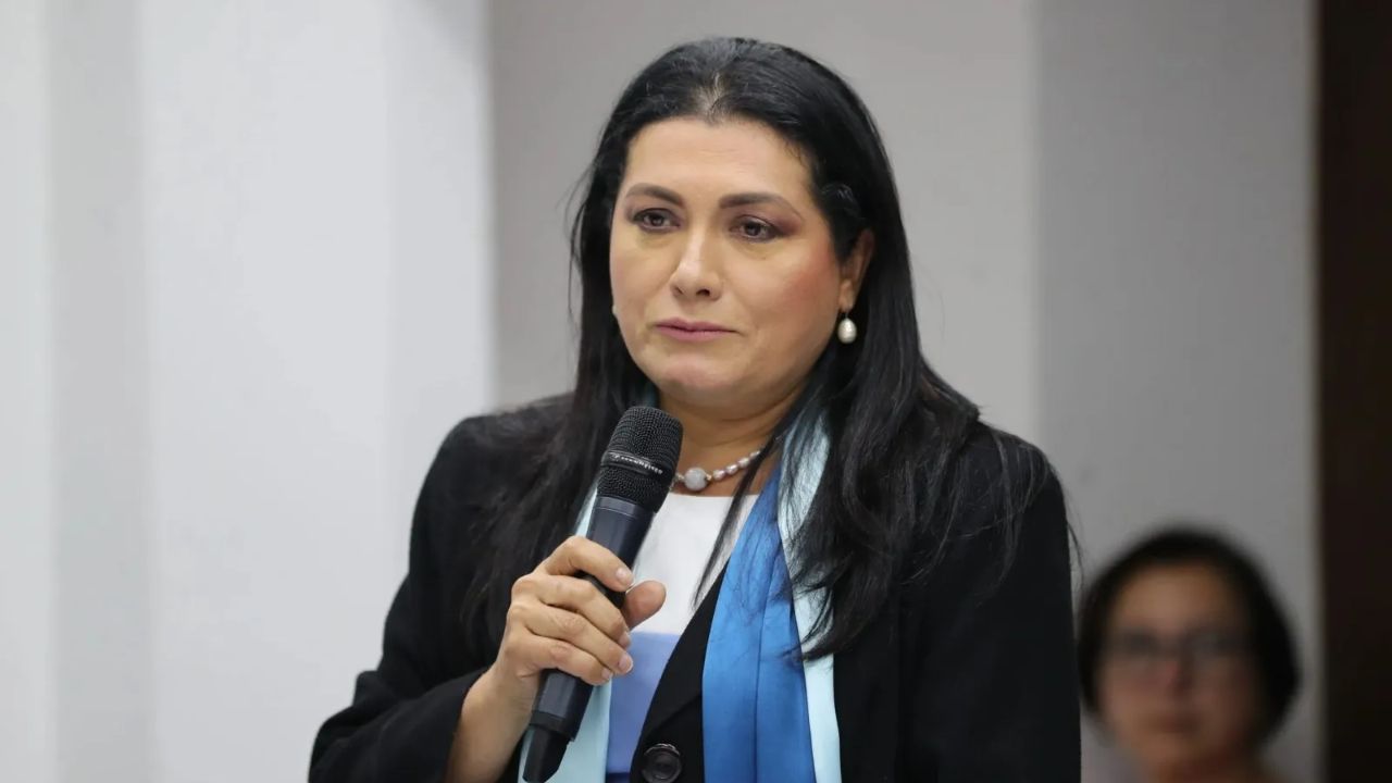 En medio de elecciones en Guatemala, magistrada del TSE anuncia su dimisión por amenazas