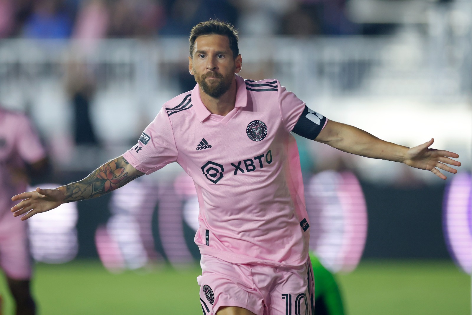 Inter Miami gana 3-1 a Orlando con doblete de Messi y pasa a octavos de Leagues Cup