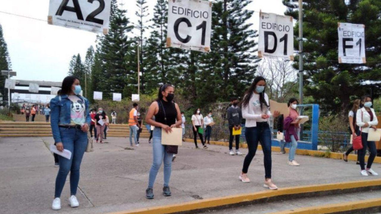 Debido a tomas, UNAH suspende aplicación de PAA programada para este domingo