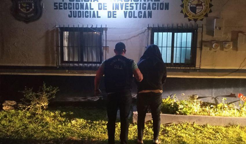 Hombre asistía a la iglesia para vigilar a menor; se ganó su confianza y la abusó
