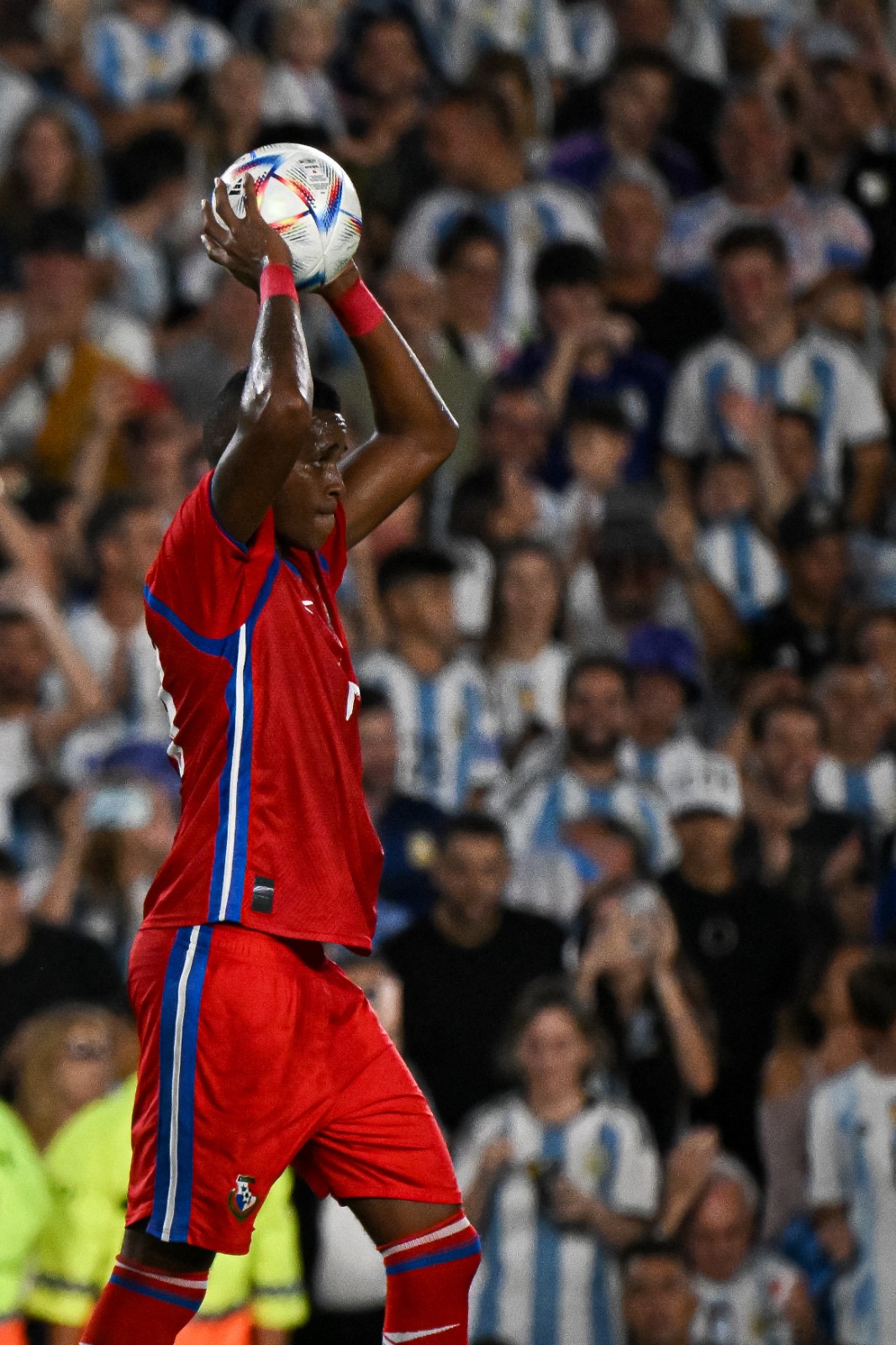 Gilberto Hernández disputó dos partidos con la Selección de Panamá. Foto: AFP