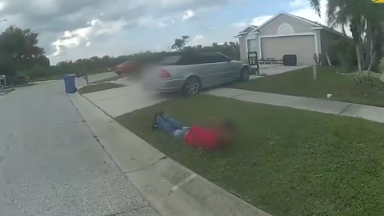 Imagen de Adolescente de 14 años le quita la vida a su madre y es capturado en EE. UU.