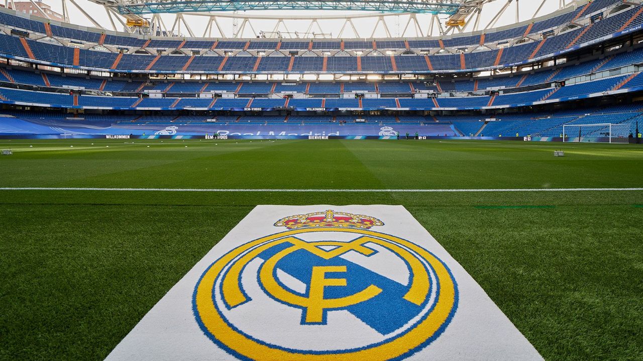 Detenidos 3 jugadores del filial del Real Madrid por difundir un vídeo sexual de una menor