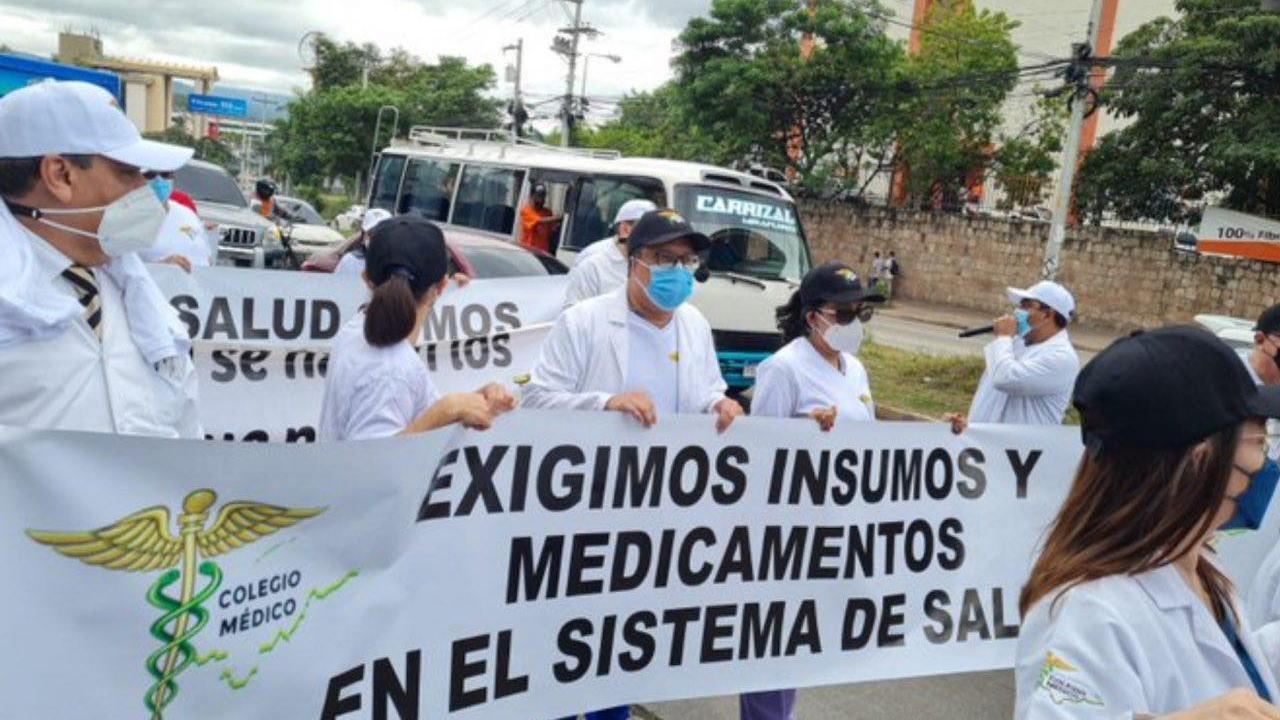 Editorial HRN: Las víctimas del agonizante sistema de salud público de Honduras