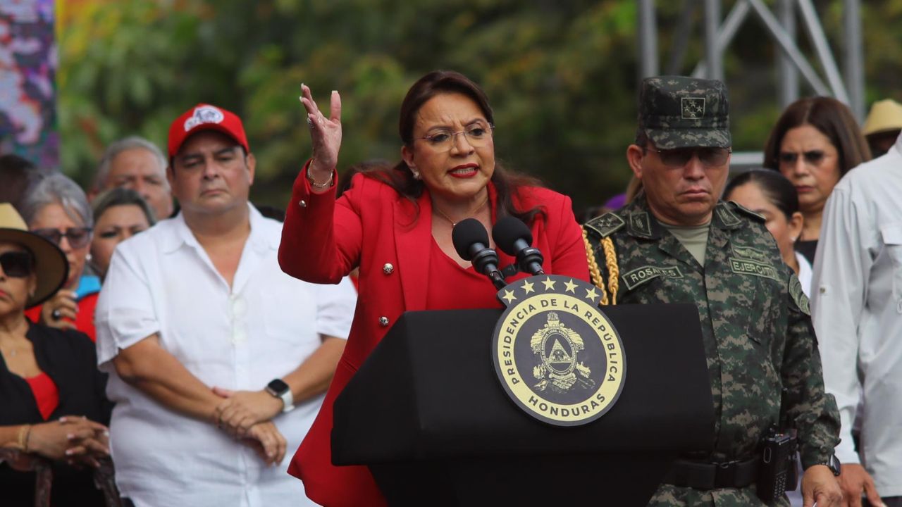 Xiomara Castro condenó el intento de golpe de Estado denunciado por el presidente electo de Guatemala