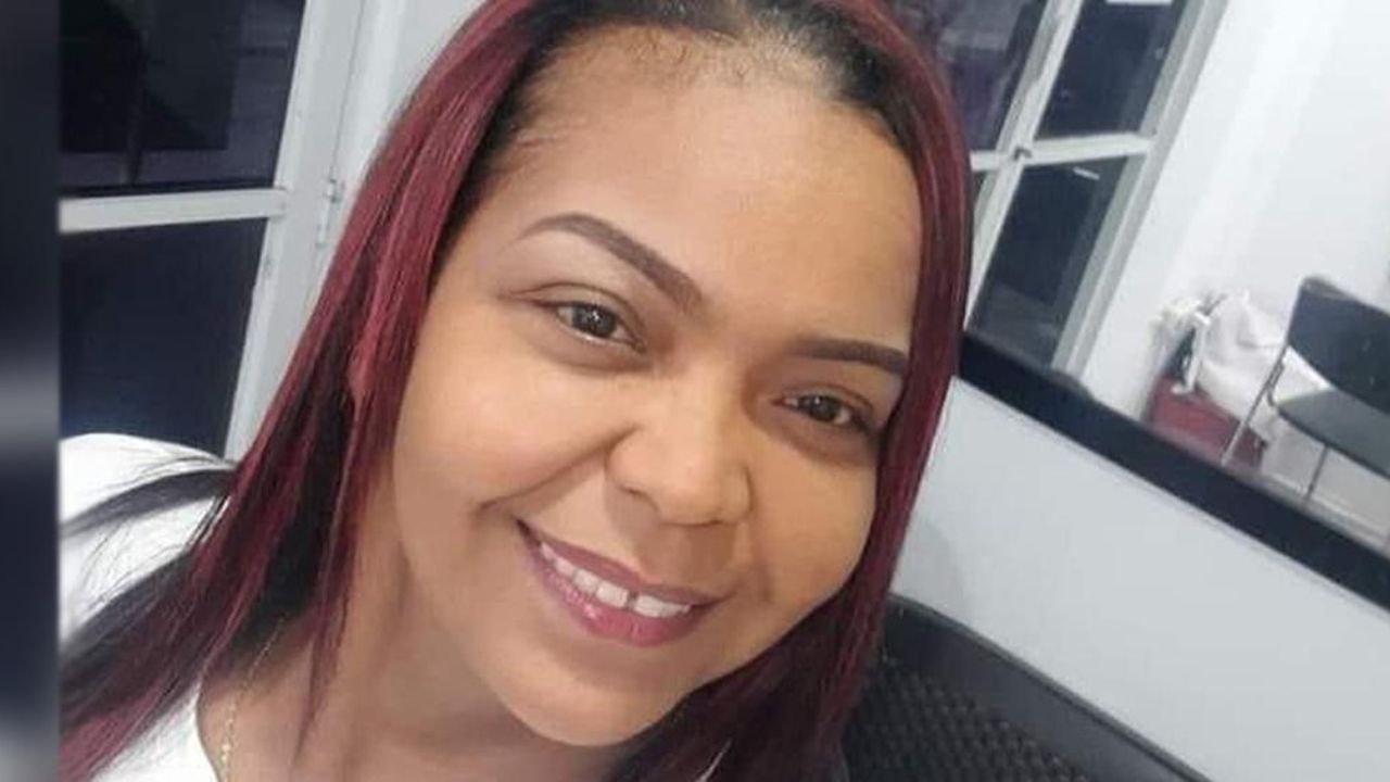 Estilista ingresó con su pareja a motel y apareció muerta en el jacuzzi de la habitación