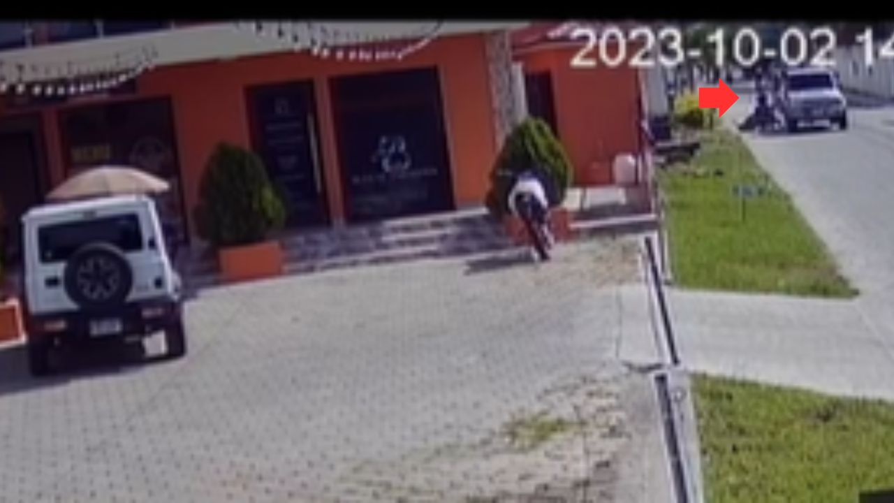 Video: motociclista no hizo un alto y se estrelló contra una camioneta en Gracias, Lempira