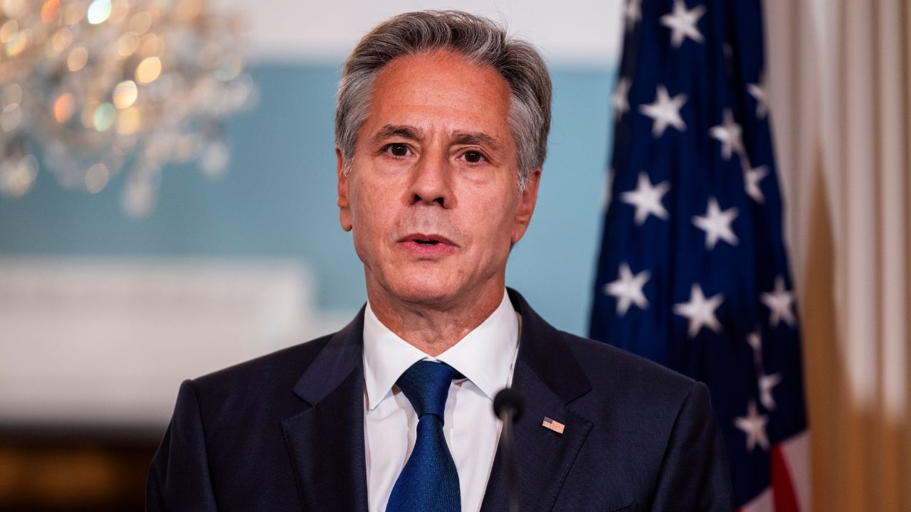 Anthony Blinken expresa a Bernardo Arévalo su apoyo a la transición de poderes en Guatemala