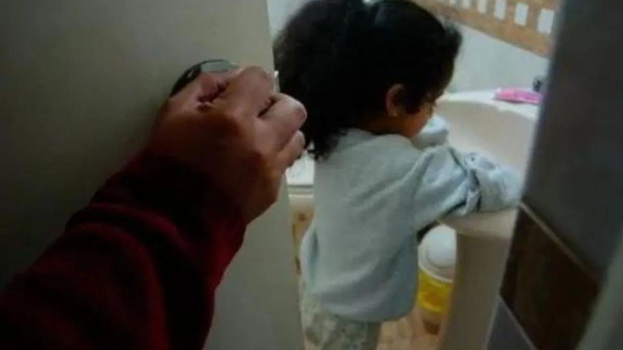 Niña de 10 años fue a cuidar al bebé de su vecina y terminó siendo abusada
