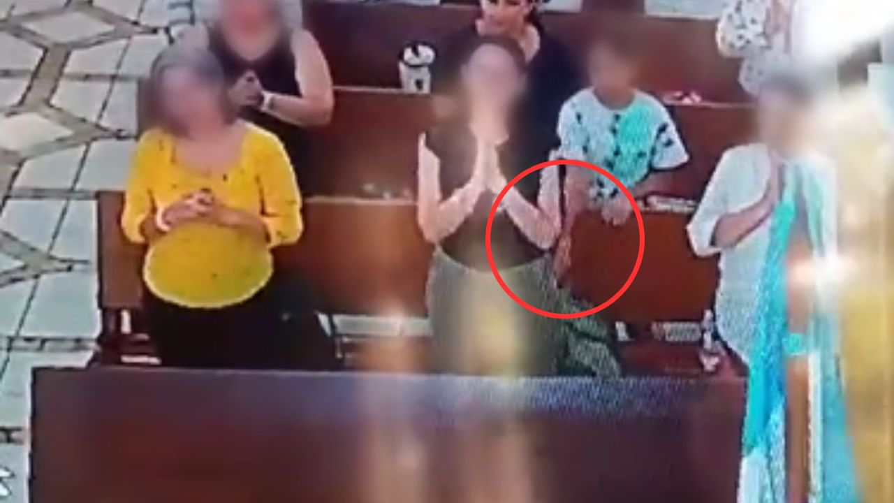 VÍDEO: Una mujer y una niña roban cartera de una feligresa en iglesia hondureña