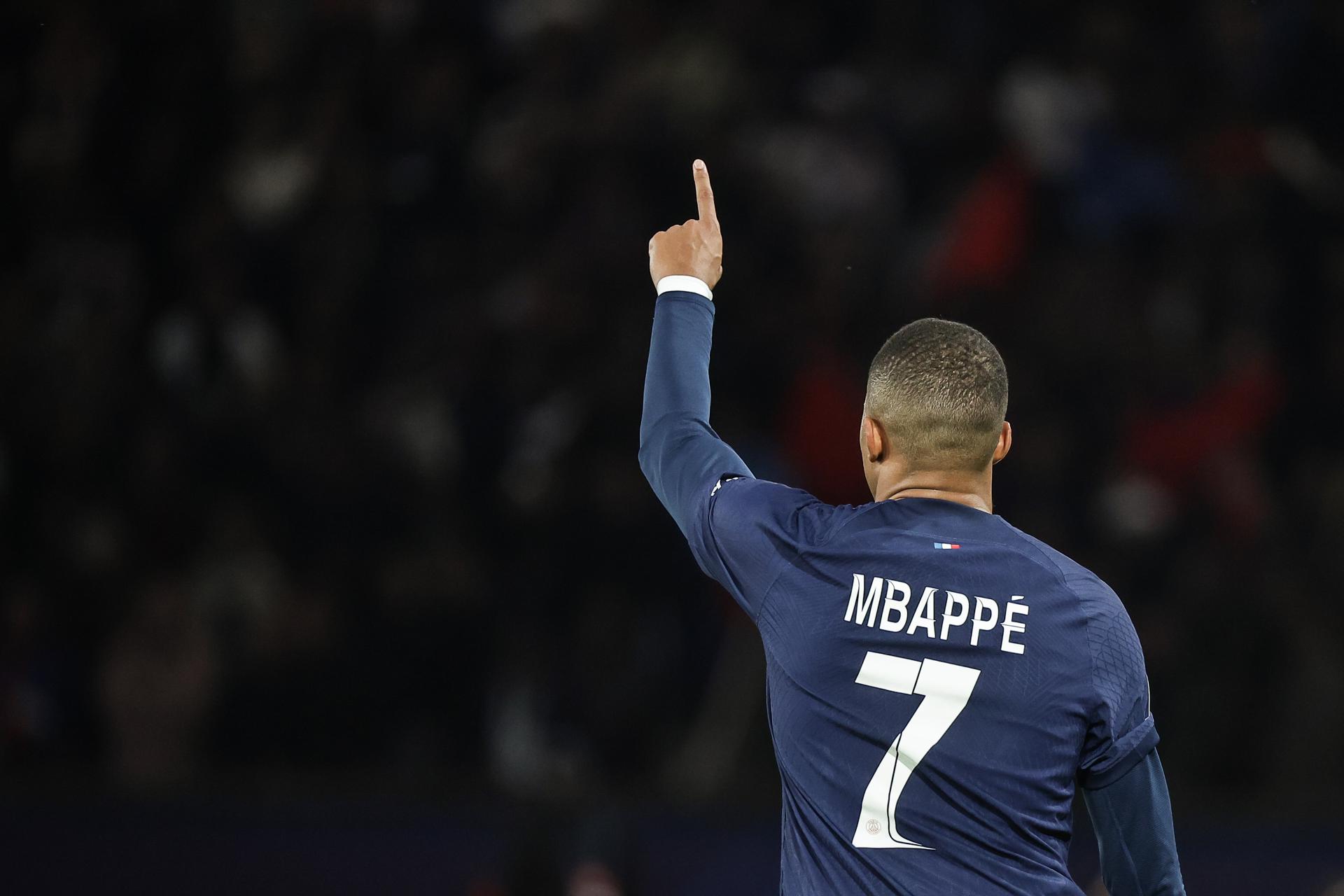 Imagen de El Real Madrid desmiente que esté negociando con Mbappé
