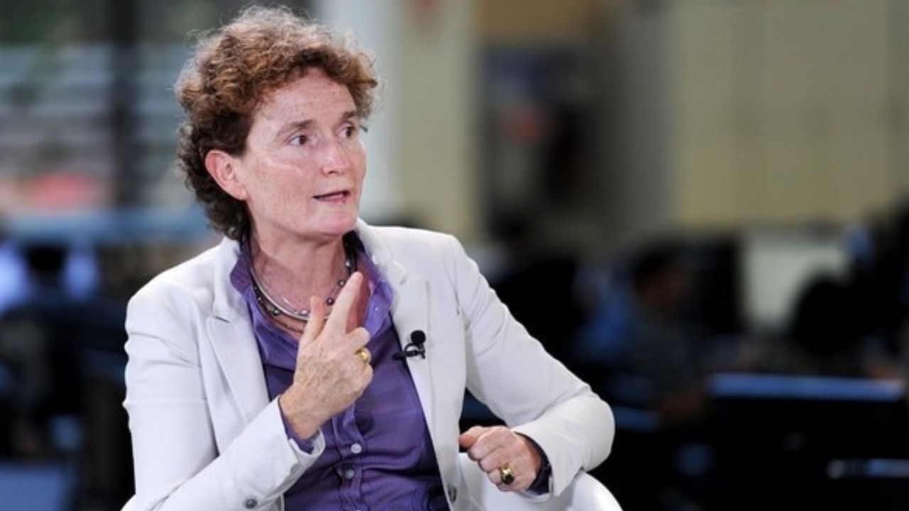Alice Shackelford pide 'paz' en medio de crisis política durante su visita a la Casa de Migrante en Ocotepeque