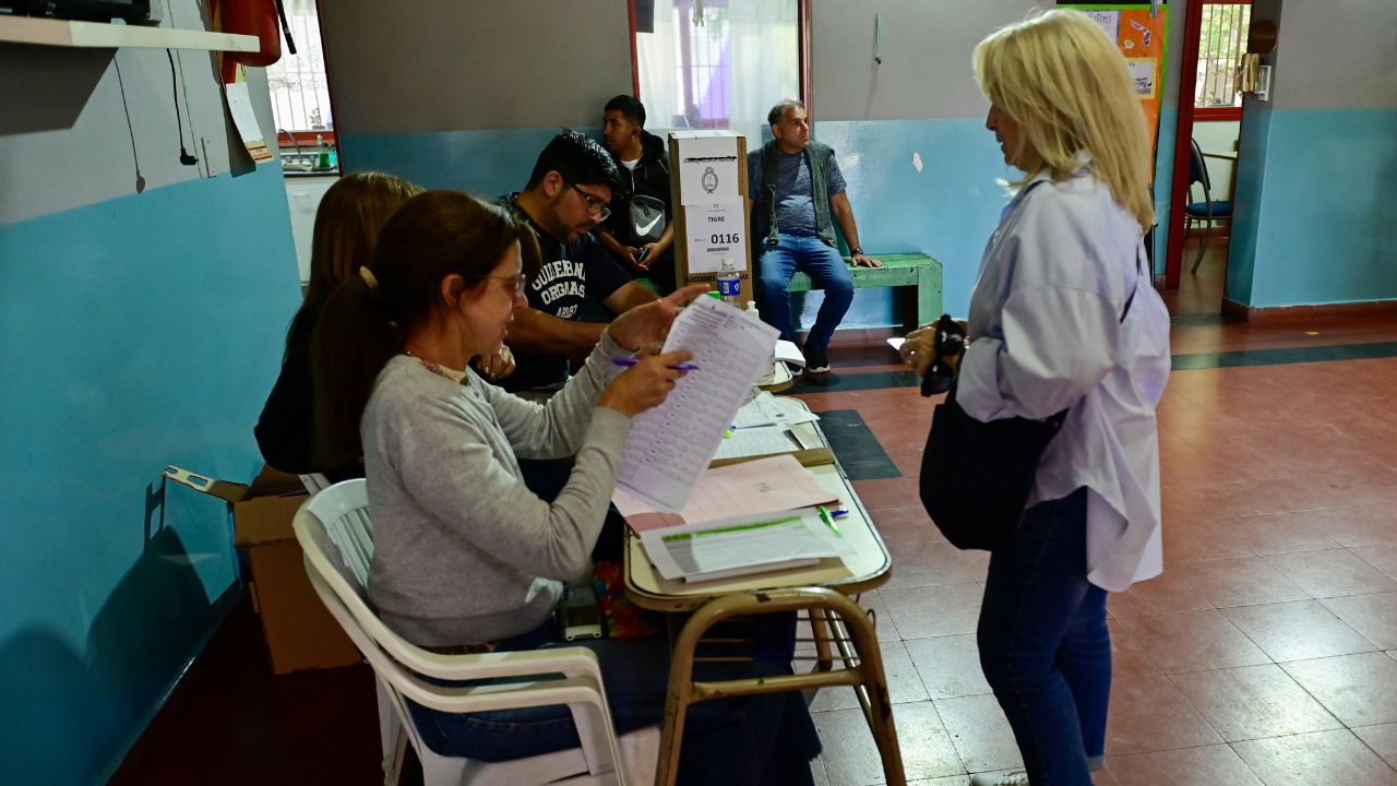 Imagen de Cierran los centros de votación en Argentina con una participación del 76 %