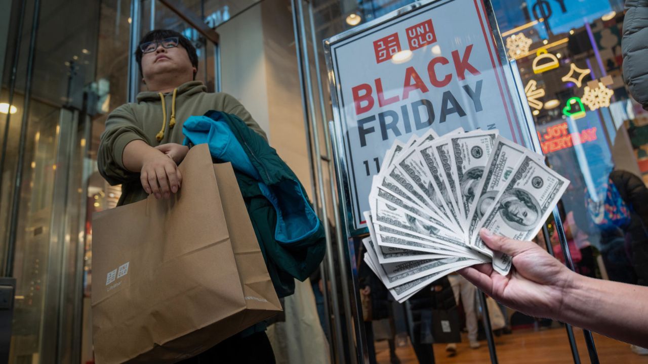 Imagen de Ventas por internet del Black Friday en EE. UU. suben a 9,800 millones de dólares, un récord