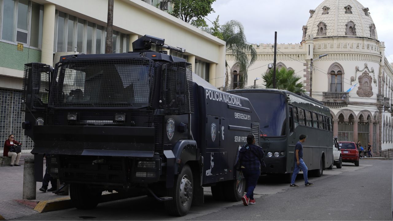 Imagen de Editorial HRN: La cara factura de las crisis políticas