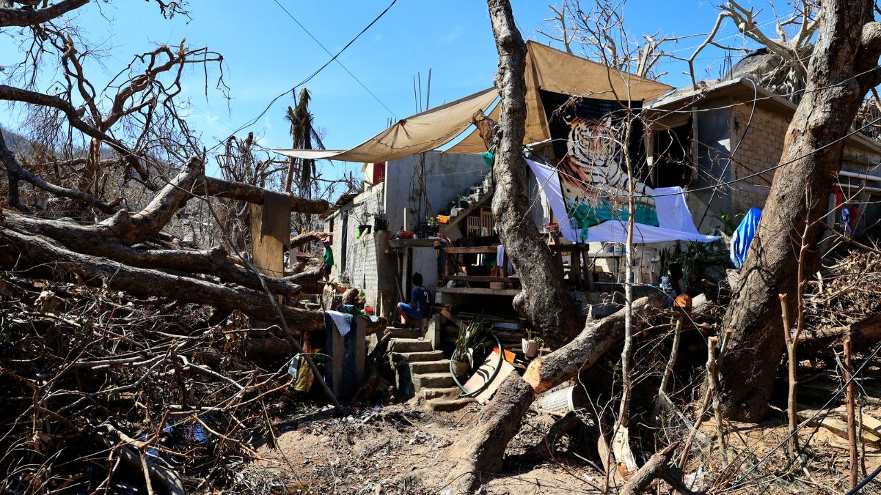 Imagen de México eleva a 48 la cifra de fallecidos por huracán Otis y ajusta en 48 los desaparecidos