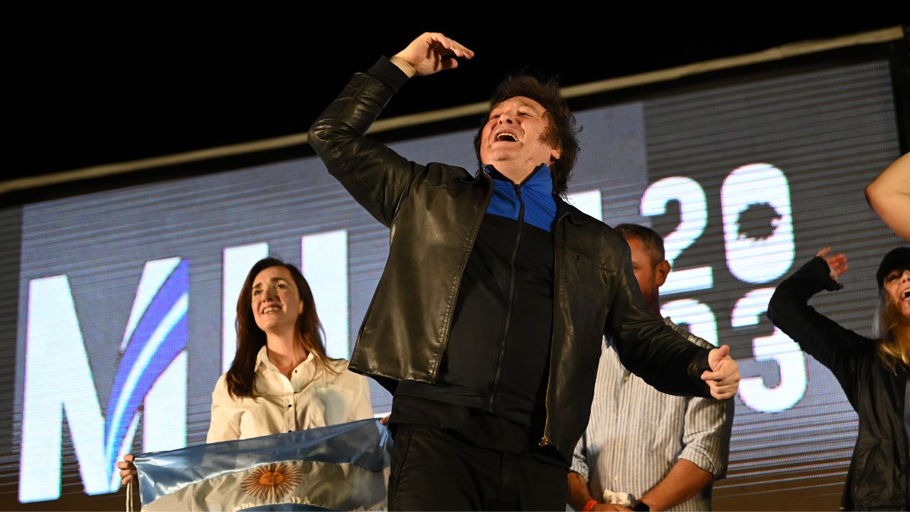 Imagen de 'Hoy comienza el fin de la decadencia argentina': presidente electo, Javier Milei