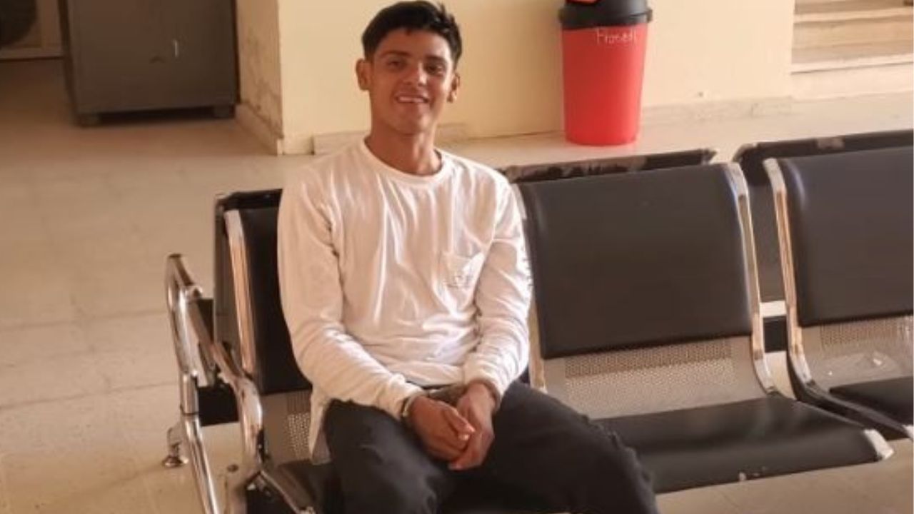 Imagen de ‘No es mía esa animala, ya ni servía’, dice joven hondureño capturado con una AK-47